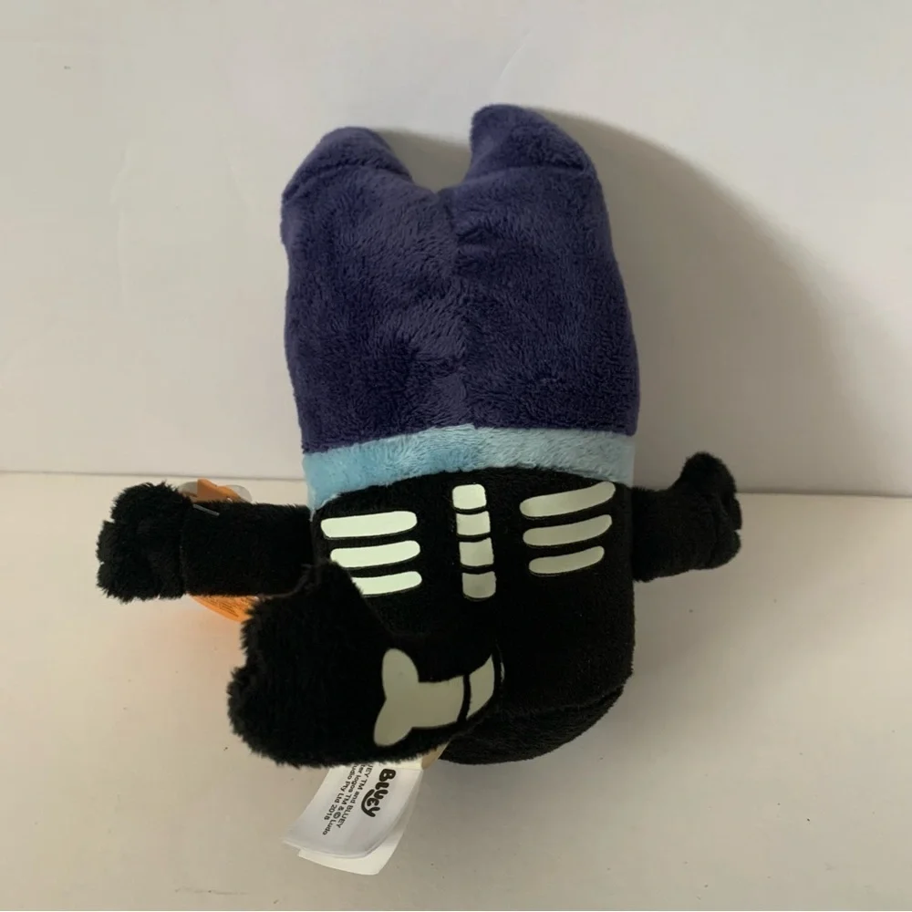 NWT. Bluey Glow-In-The-Dark Skeleton Costume Plush, 7.5